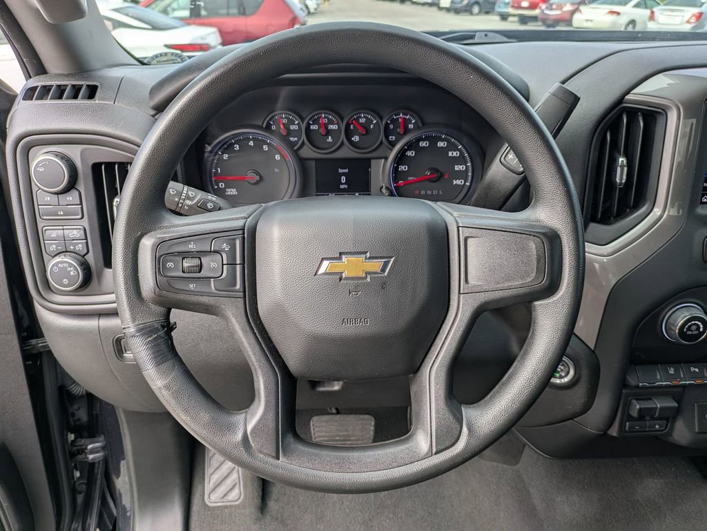 2024 Chevrolet Silverado 2500HD Custom photo 15