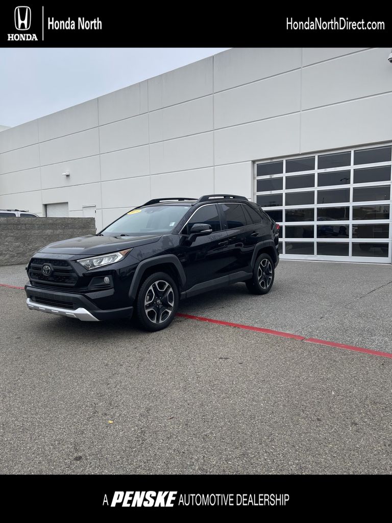 2019 Toyota RAV4 Adventure's photo