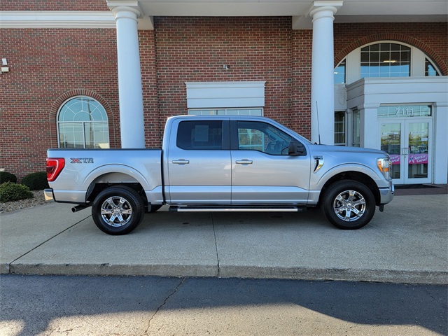 2022 Ford F-150 XLT photo 4