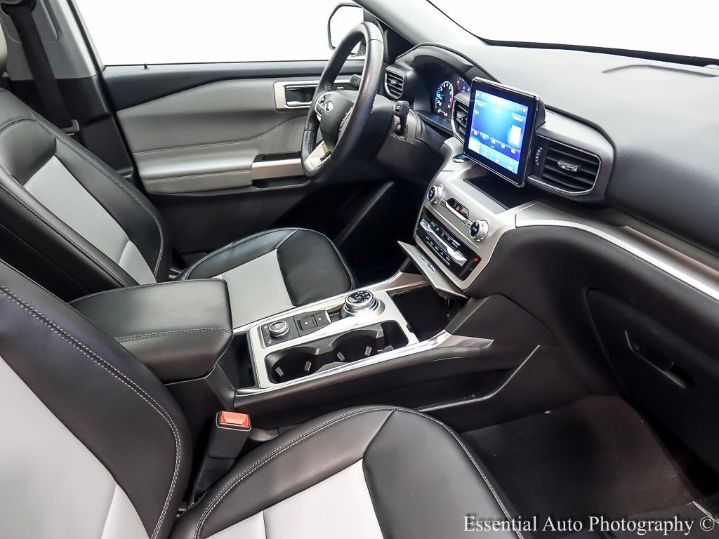 2023 FORD EXPLORER - Image 28