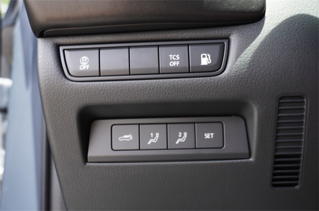 2025 Mazda CX-50 Premium Plus photo 13