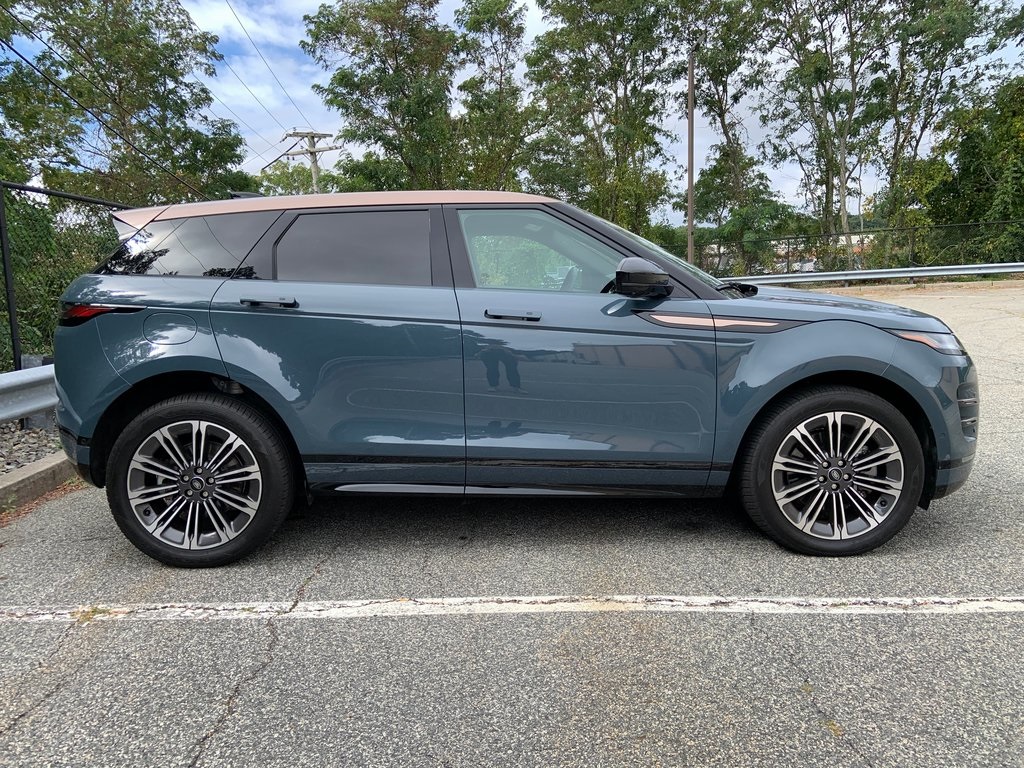 2024 Land Rover Range Rover Evoque Dynamic SE photo 5