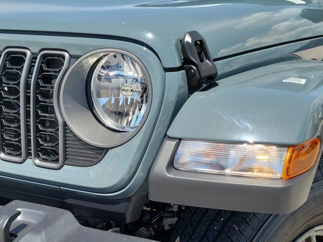 2025 Jeep Gladiator Sport S photo 15