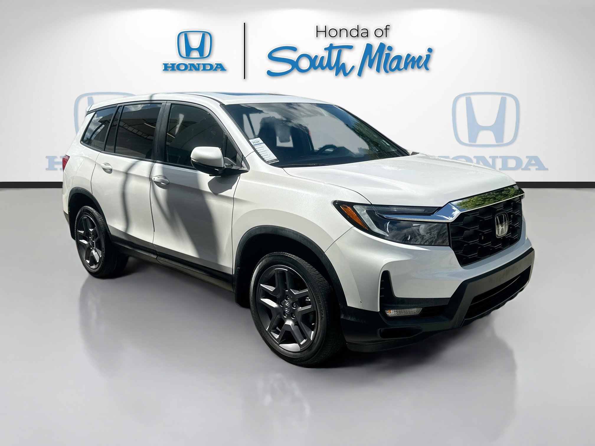 2023 Honda Passport EX-L's photo