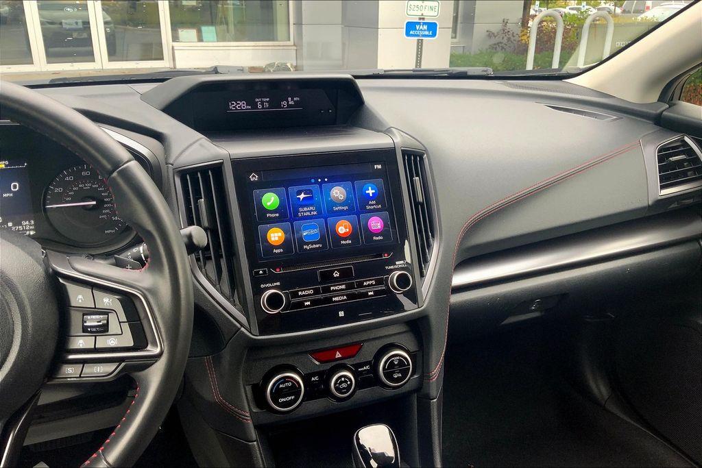 2023 Subaru Crosstrek Premium photo 3