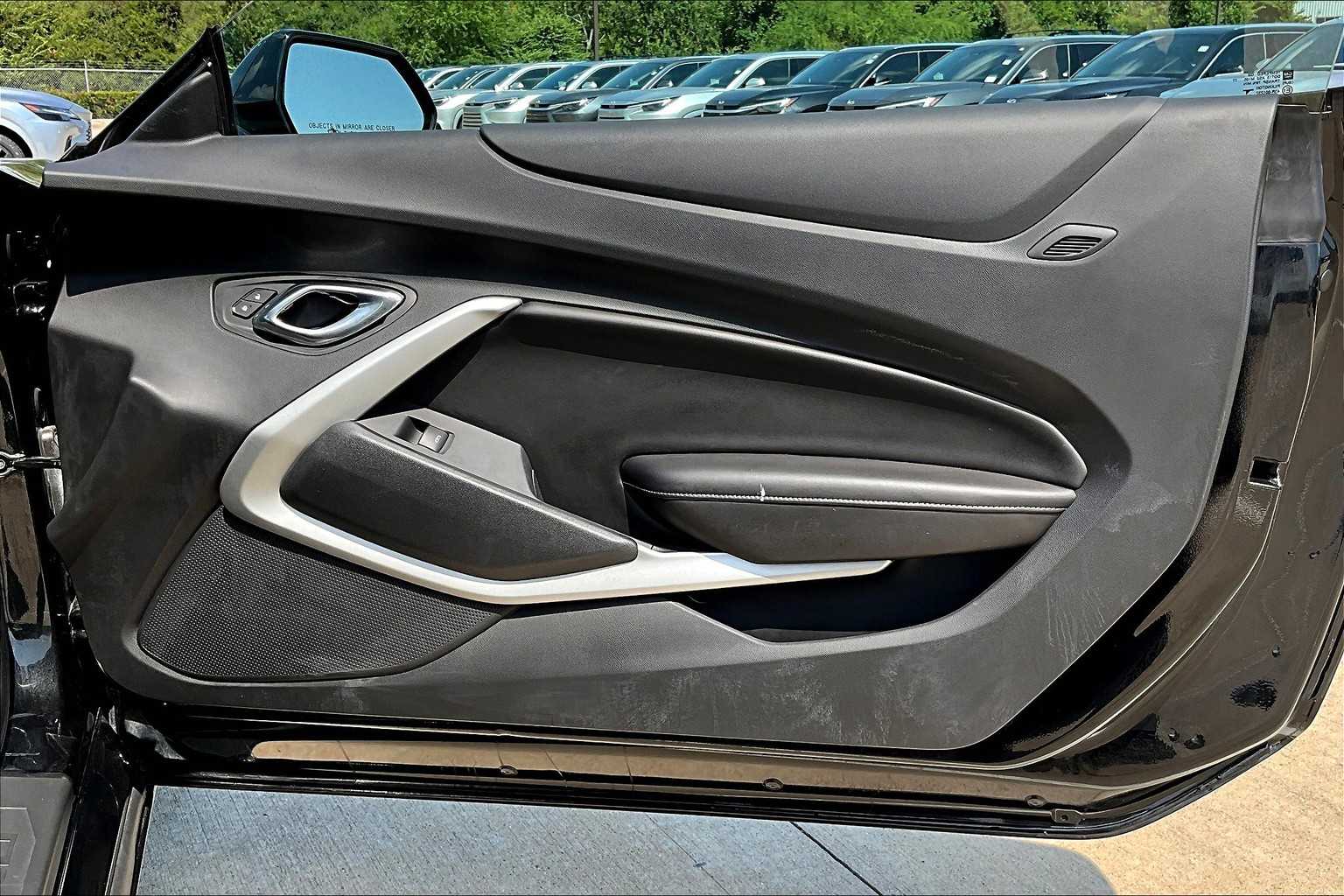 2017 Chevrolet Camaro 1SS photo 19
