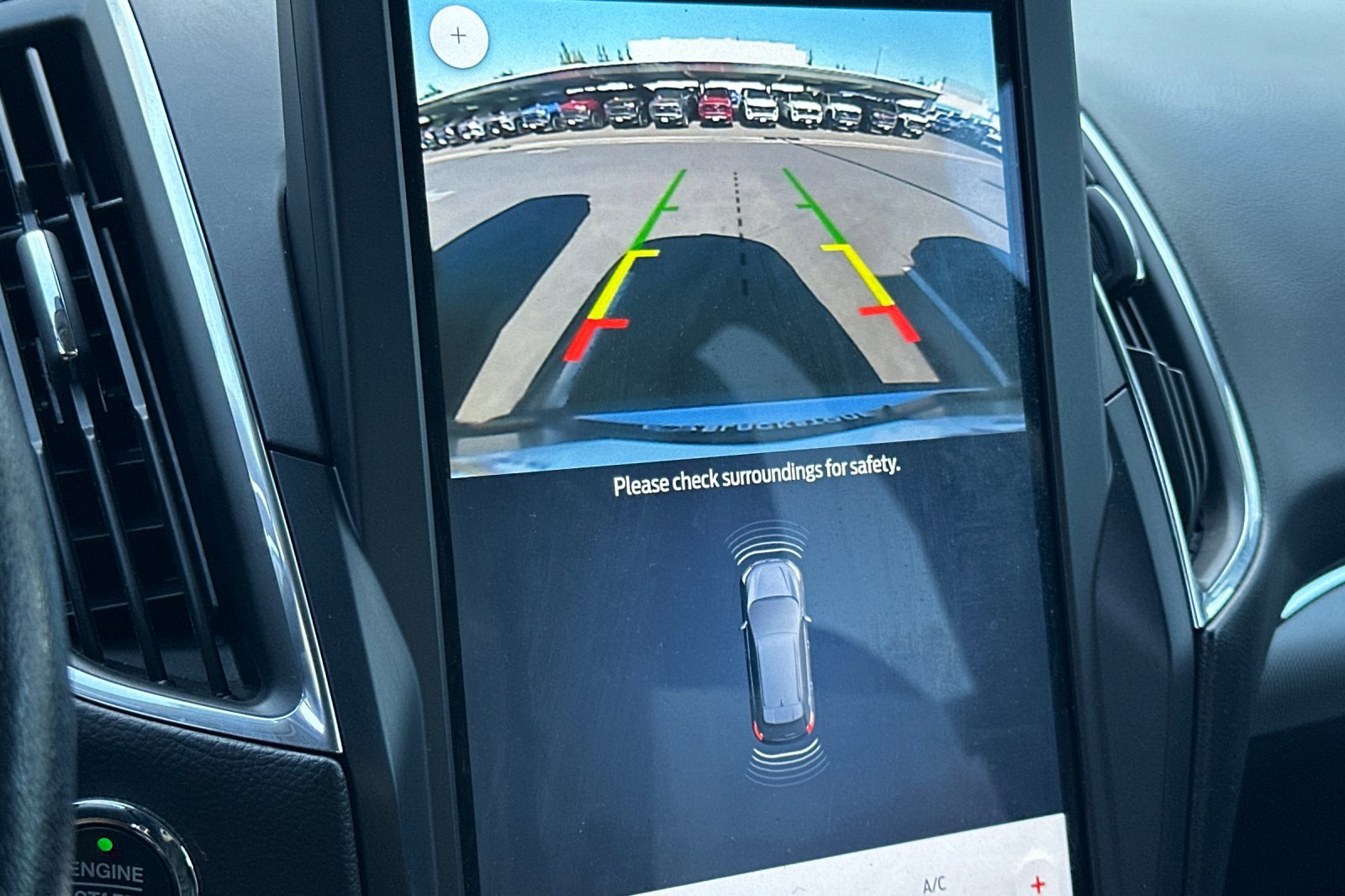 2022 Ford Edge Titanium photo 18