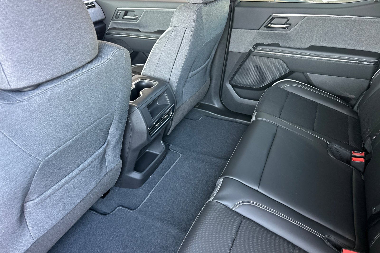 2026 Gmc Sierra Elevation photo 10