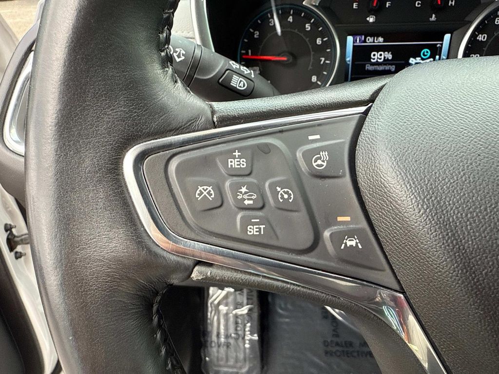 2018 Chevrolet Equinox Premier photo 29