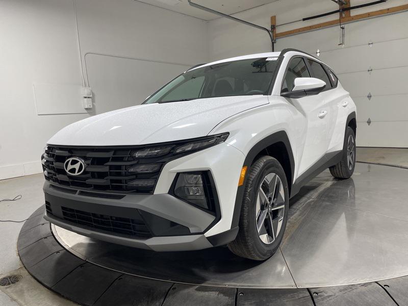 2026 Hyundai Tucson Hybrid SEL photo 3