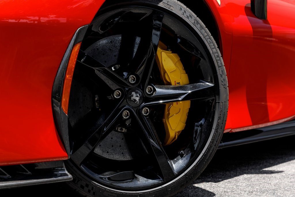 2023 Ferrari SF90 Spider photo 25