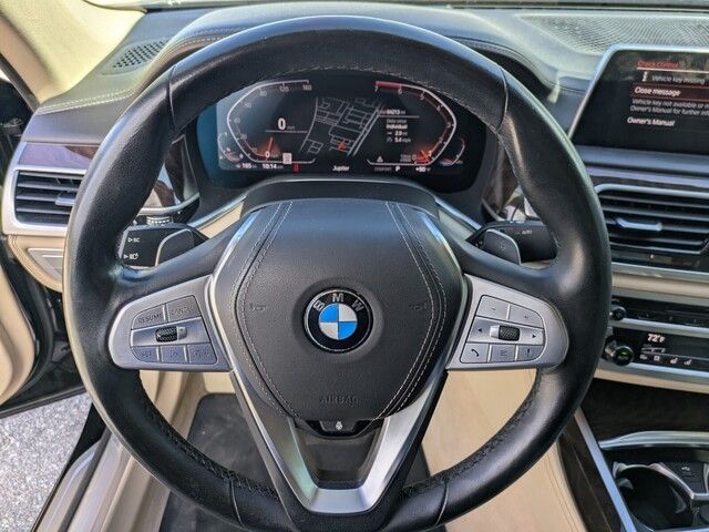 2020 Bmw 750i xDrive Sedan photo 19