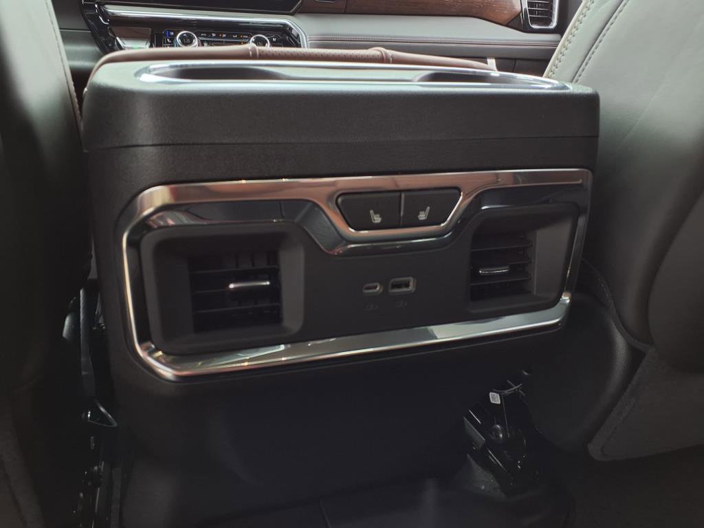 2026 Gmc Sierra 1500 Denali Ultimate photo 6