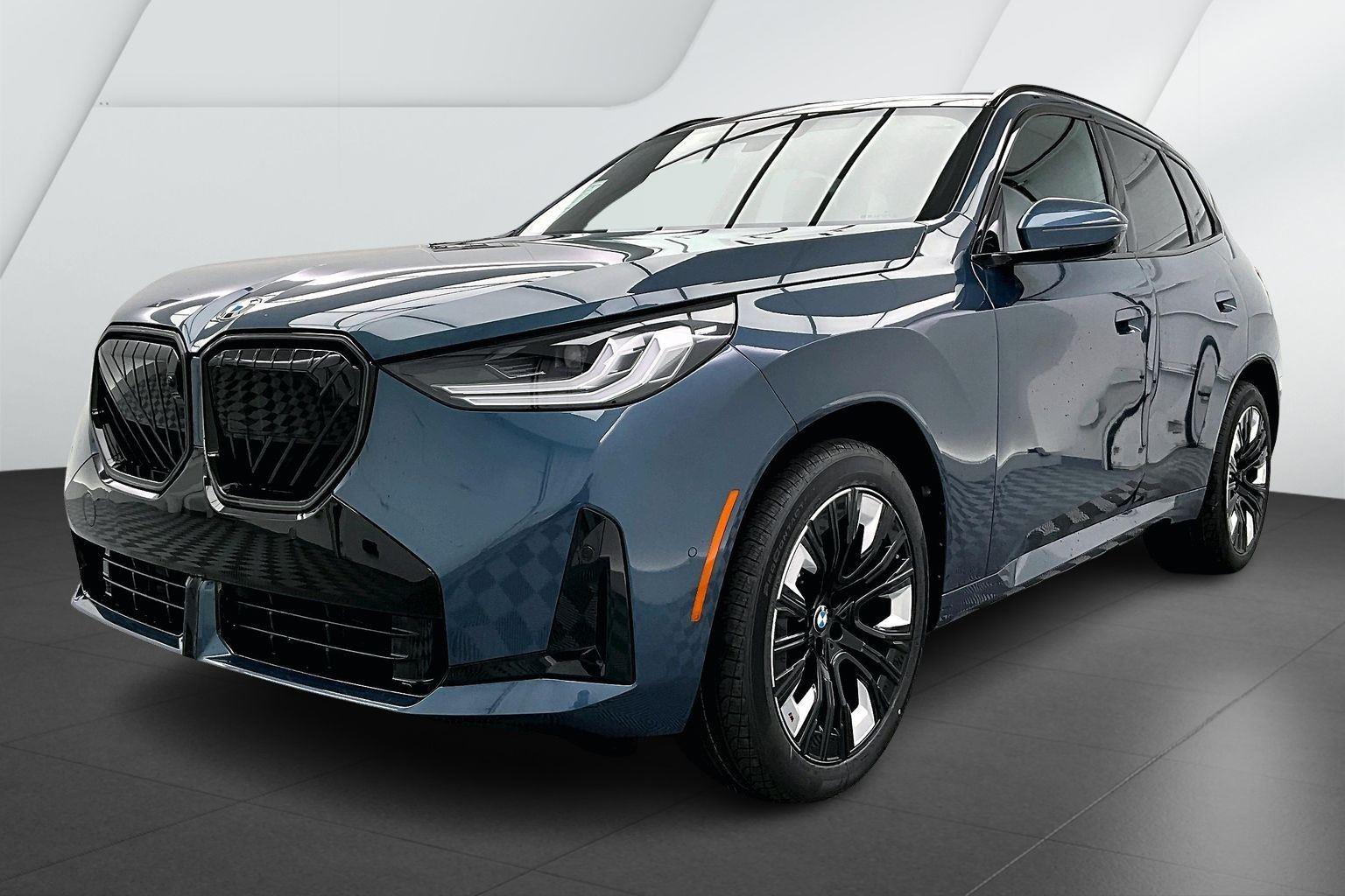 2026 BMW X3 30's photo