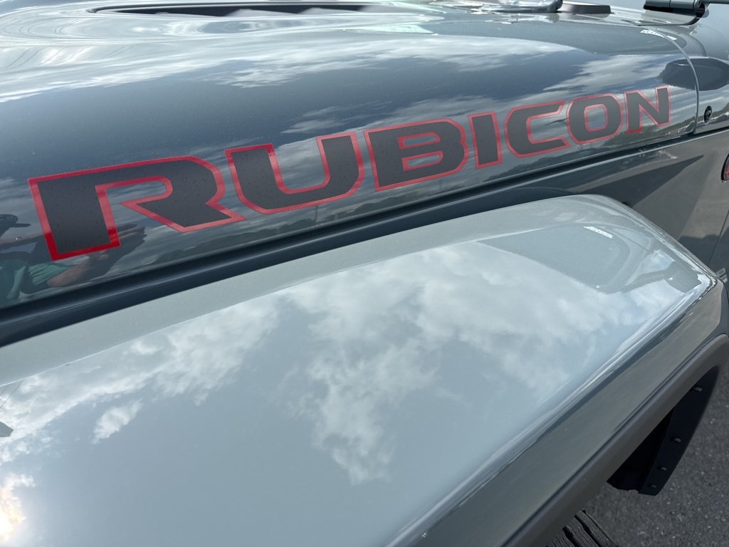 2025 Jeep Gladiator Rubicon photo 14