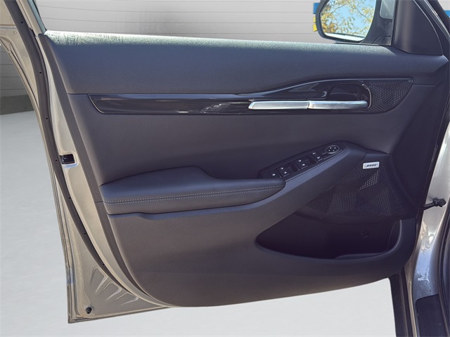 2024 Kia Seltos SX photo 10