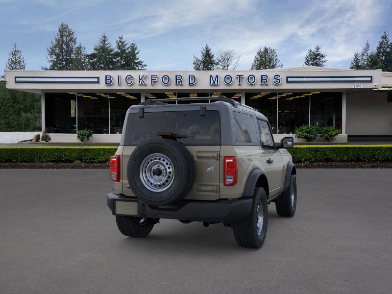 2025 Ford Bronco Base photo 7