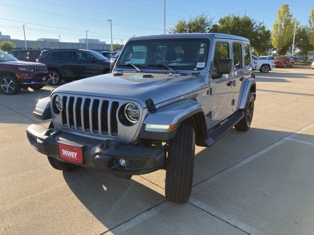 2020 Jeep Wrangler Unlimited Sahara Altitude photo 3