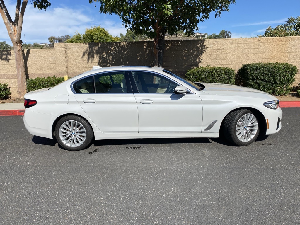 Used 2023 White BMW 530i image 6