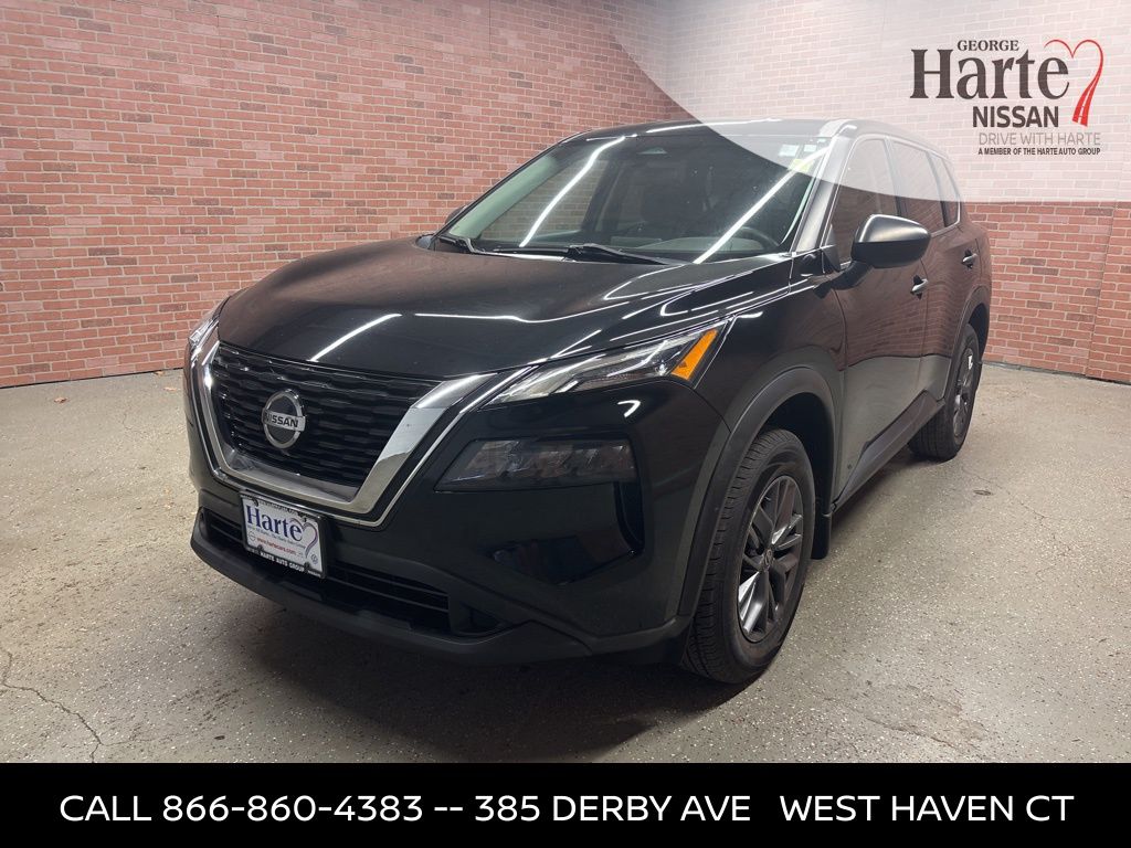 2021 Nissan Rogue S photo 2