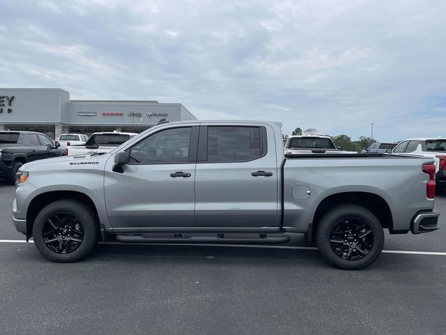 2025 Chevrolet Silverado 1500 Custom photo 6
