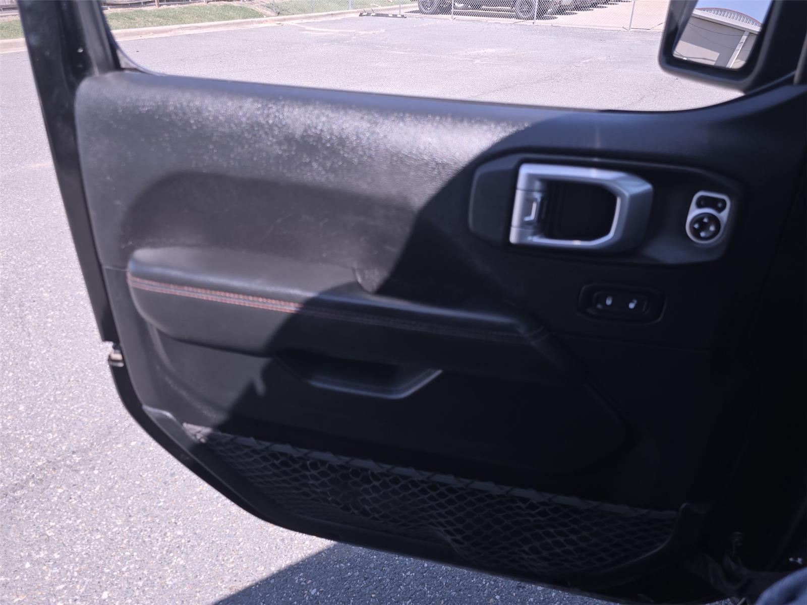 2020 Jeep Gladiator Rubicon photo 22