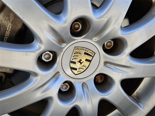 2010 Porsche Cayenne Base photo 10
