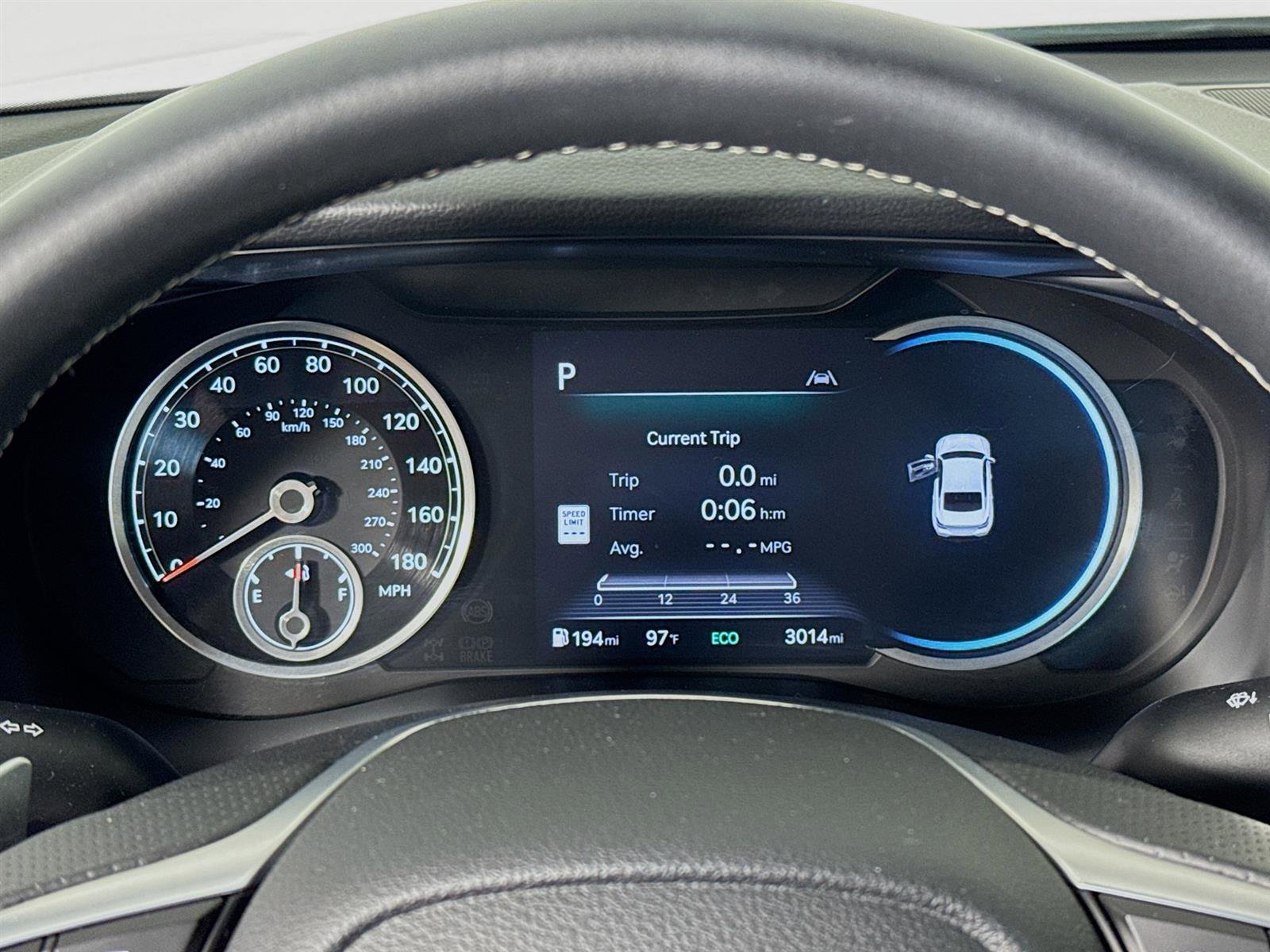 2025 Genesis G70 3.3T Sport Advanced photo 13