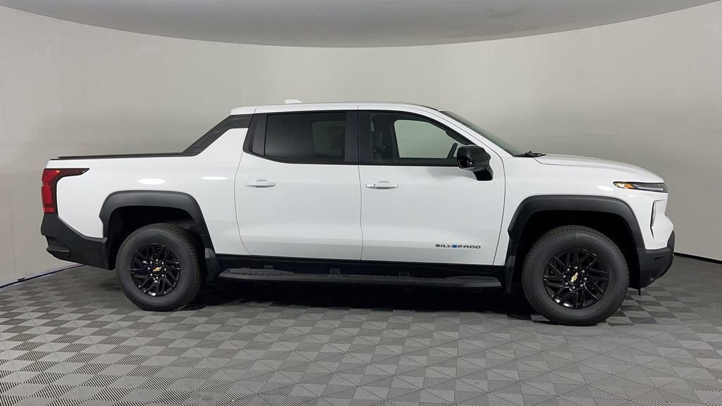 2024 Chevrolet Silverado EV Work Truck photo 2