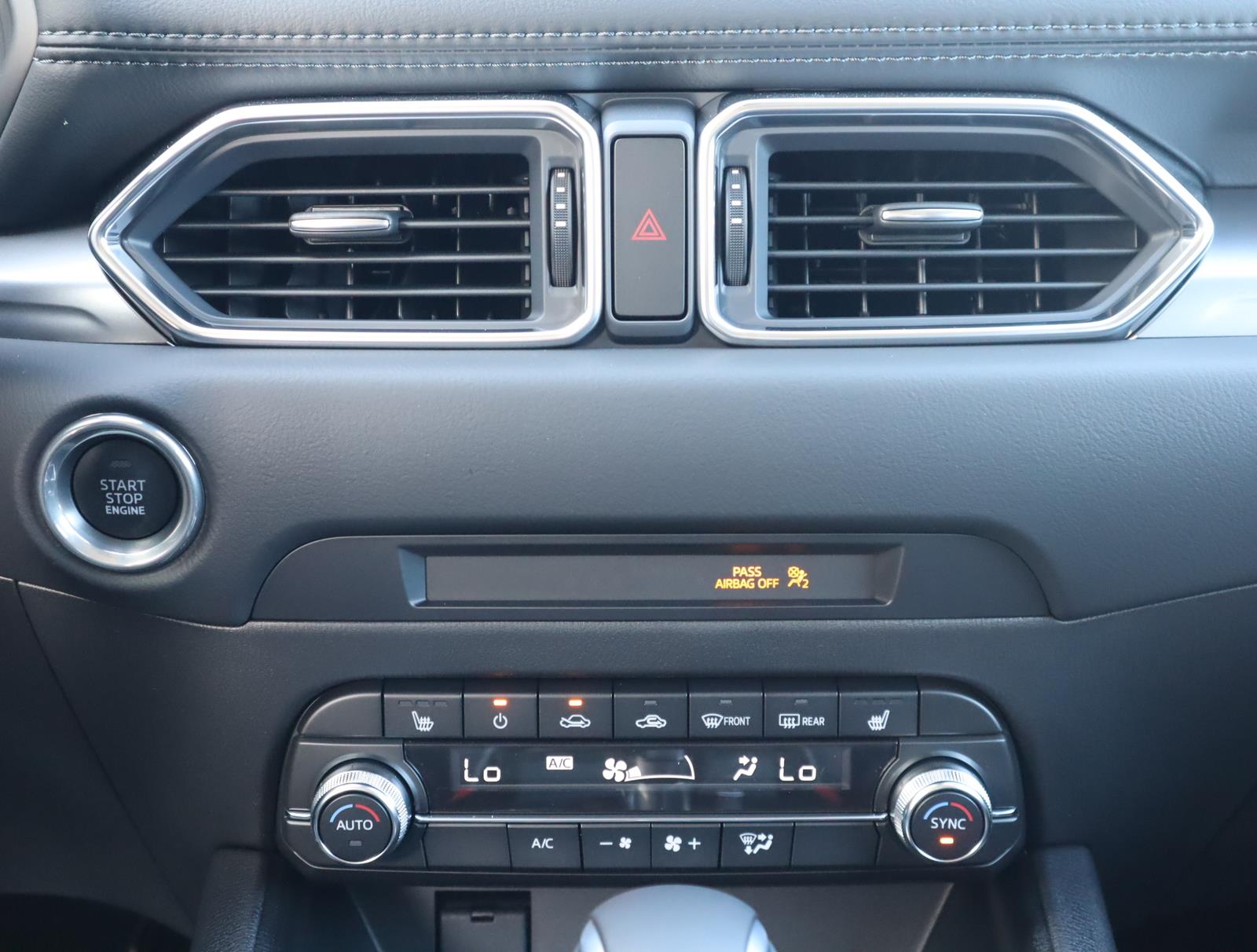 2025 Mazda CX-5 2.5 Select photo 11