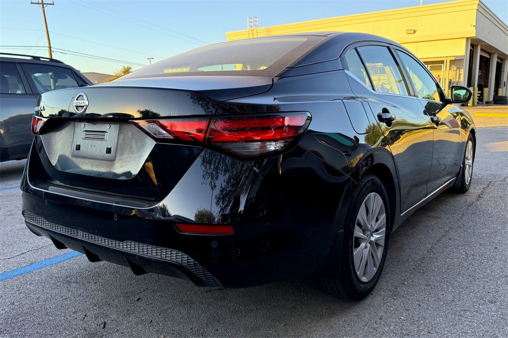 2020 Nissan Sentra S photo 4