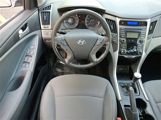 2012 Hyundai Sonata GLS photo 6