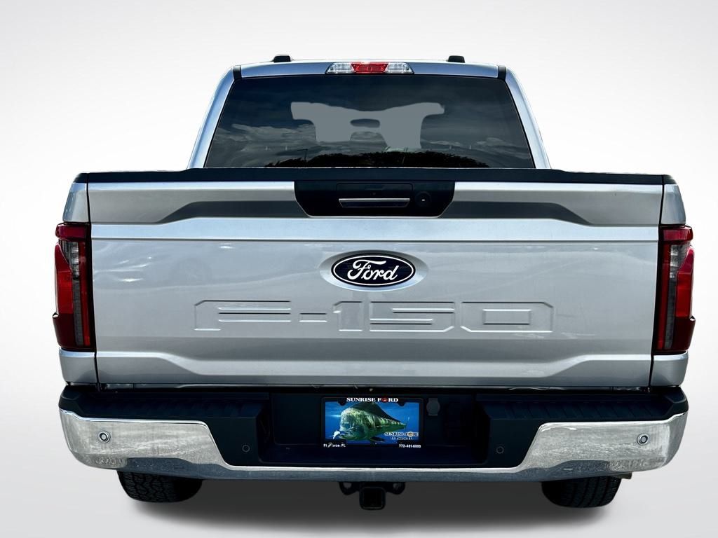 2024 Ford F-150 XLT photo 4