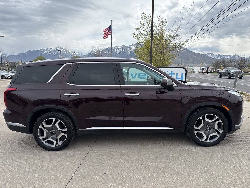 2024 Hyundai Palisade SEL photo 2