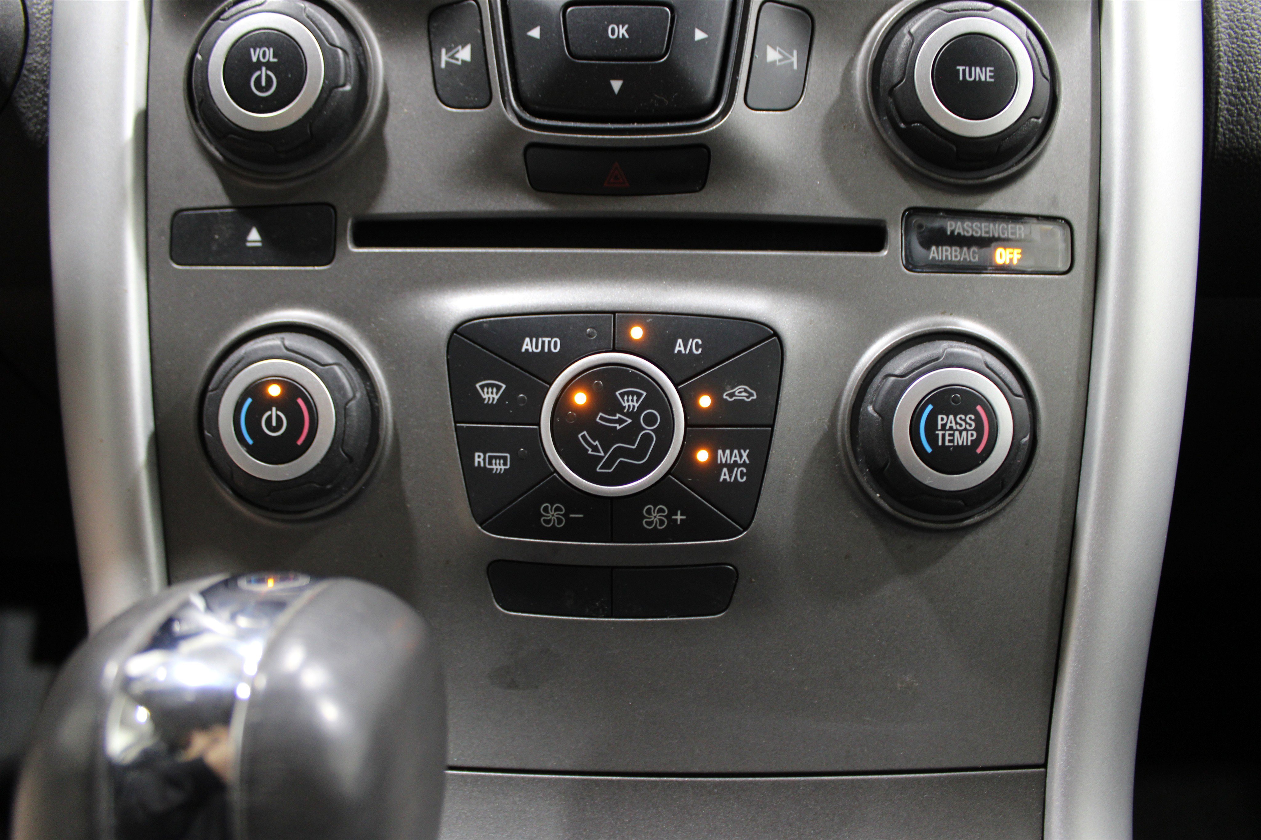 2013 Ford Edge SEL photo 12