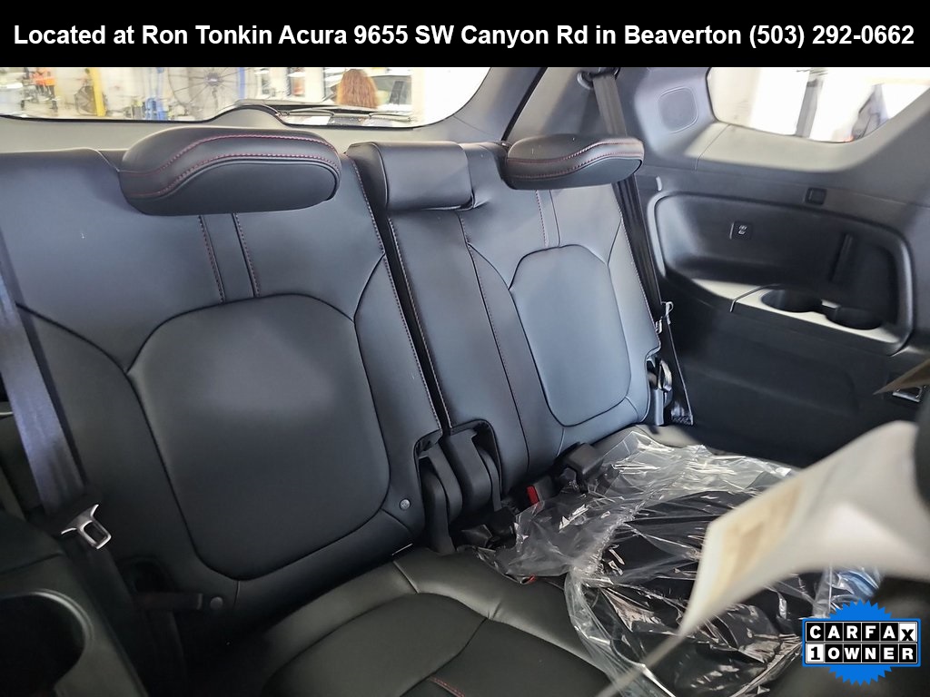2025 Honda Pilot Black Edition photo 11