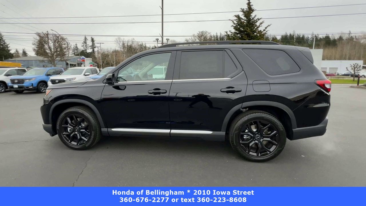 2025 Honda Pilot Touring photo 4