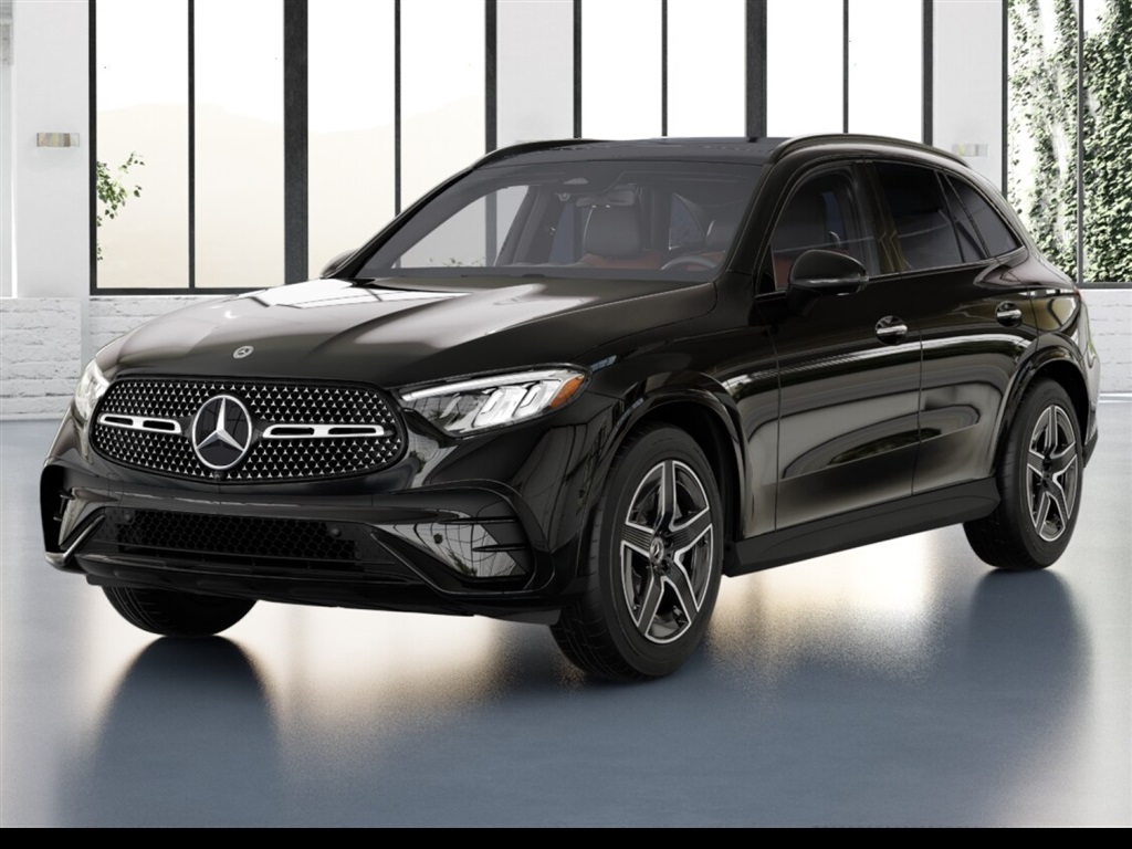 2026 Mercedes-Benz GLC Base's photo