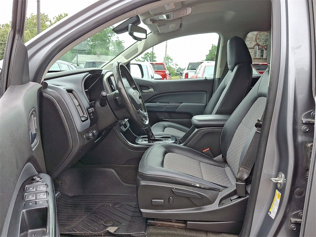 2018 Chevrolet Colorado Z71 photo 14