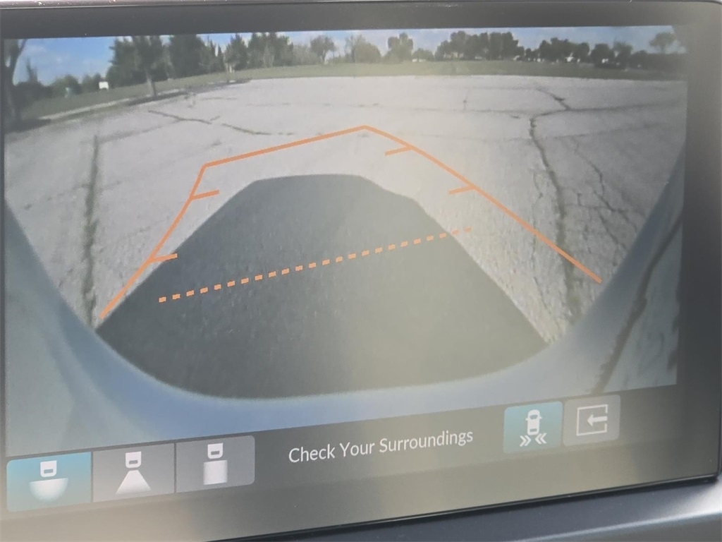 2025 Honda Pilot Touring photo 4