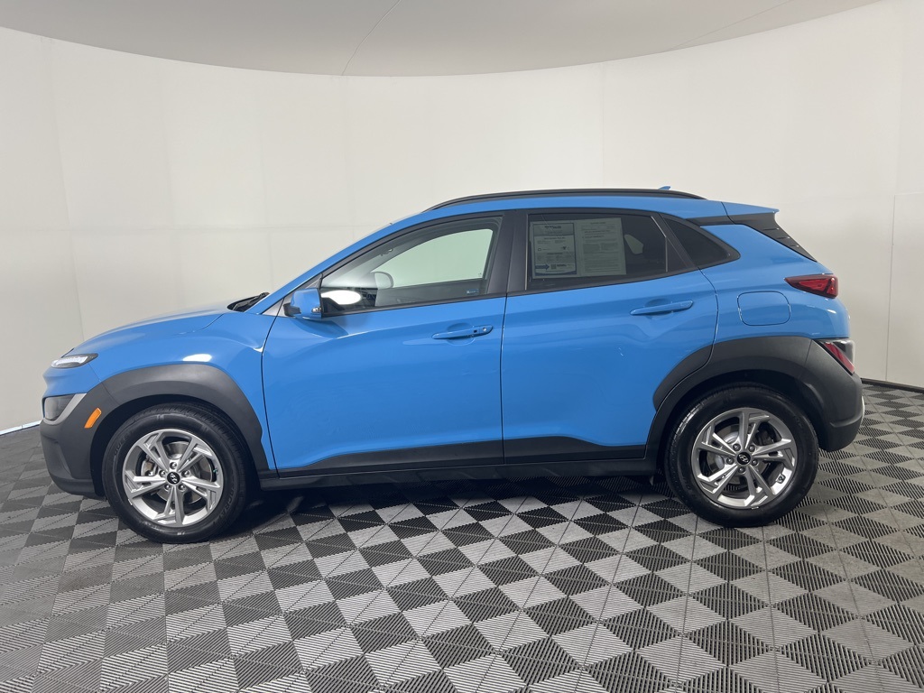 2023 Hyundai Kona SEL photo 7