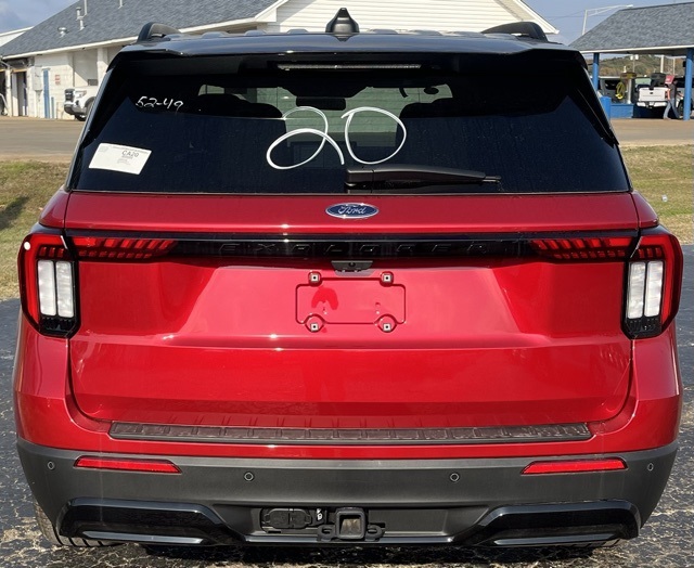 2025 Ford Explorer ST-Line photo 3