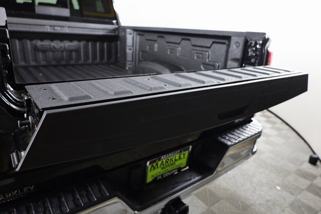 2025 Gmc Sierra 2500 HD SLT photo 4