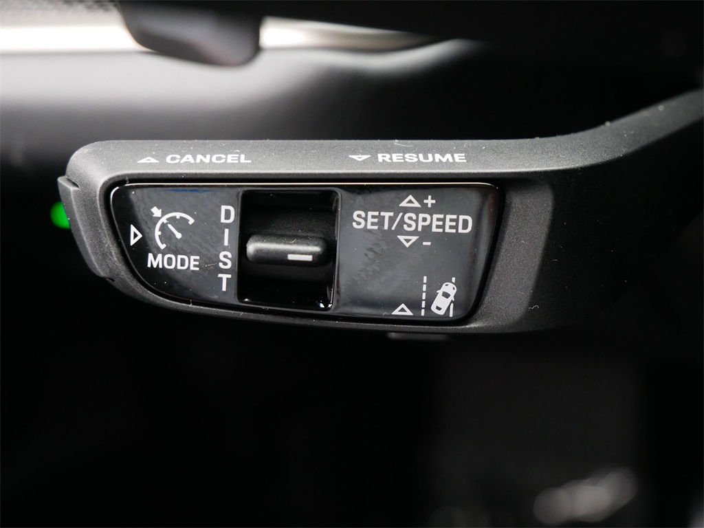 2025 Porsche Cayenne E-Hybrid Turbo photo 20