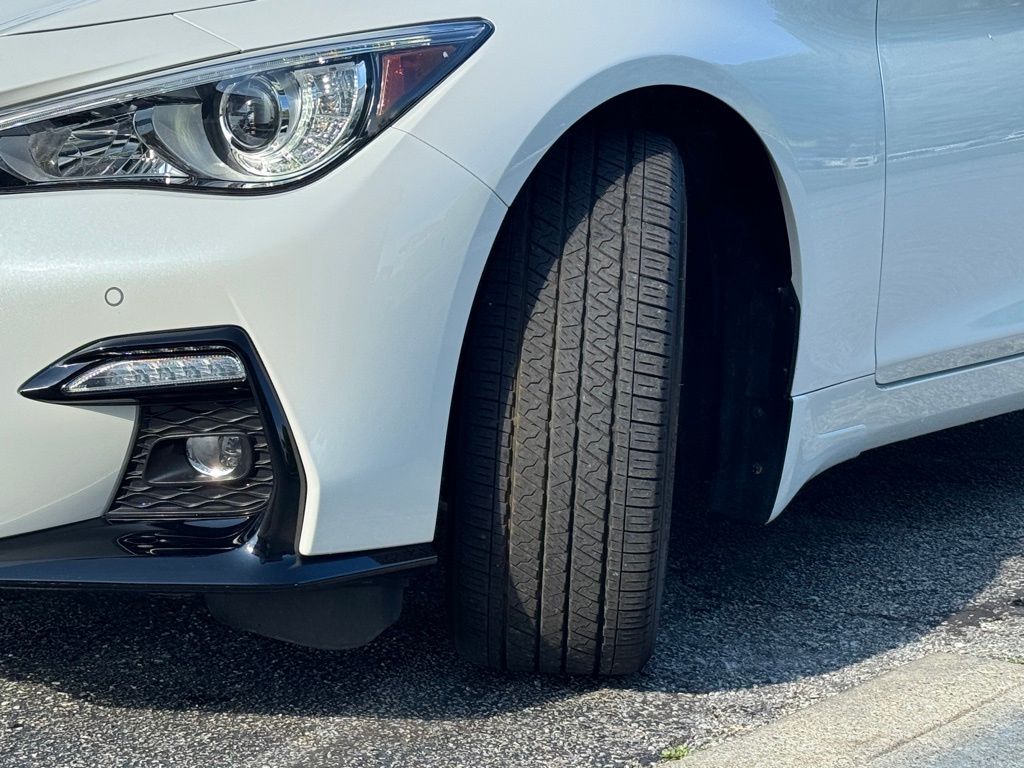 2024 Infiniti Q50 Sensory photo 9