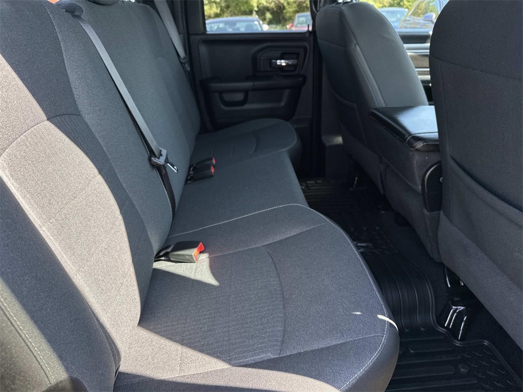 2022 Ram 1500 Classic Warlock photo 15