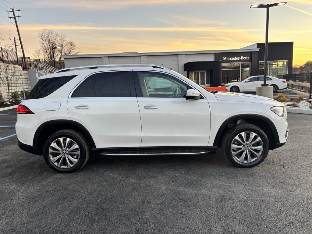 2023 Mercedes Benz GLE 350 4MATIC photo 4