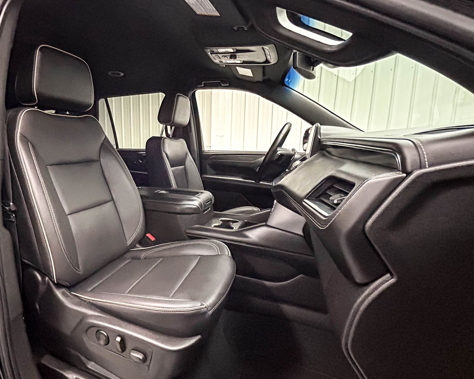 2023 Gmc Yukon SLT photo 11