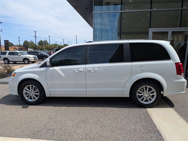 2019 Dodge Grand Caravan SXT photo 2