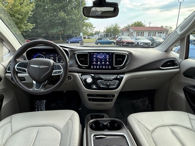 2018 Chrysler Pacifica Touring Plus photo 22